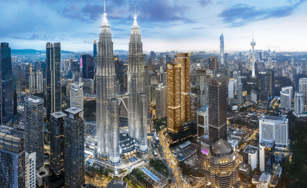 Clouthaus klcc 01